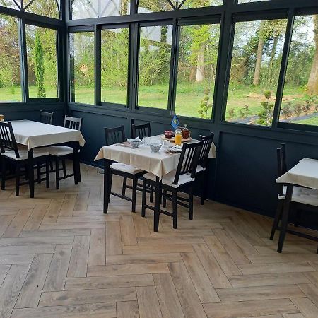 Chambres D'Hotes Le Petit Roche Arc-et-Senans Kültér fotó