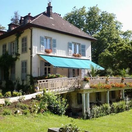 Chambres D'Hotes Le Petit Roche Arc-et-Senans Kültér fotó