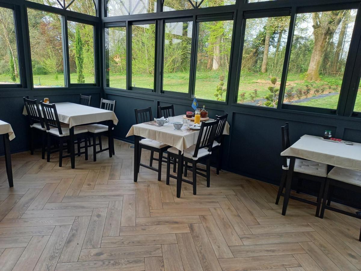 Chambres D'Hotes Le Petit Roche Arc-et-Senans Kültér fotó
